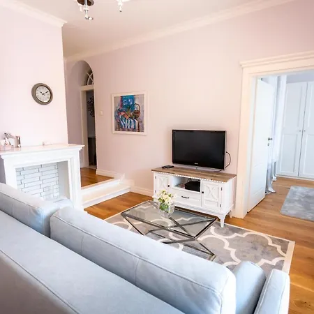 Ξενοδοχείο Apartament Barbara Κατοβίτσε