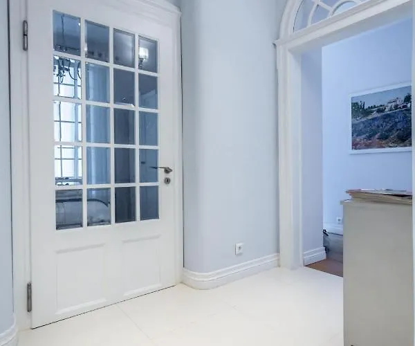 Apartament Barbara Hotel *